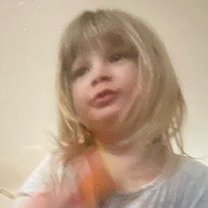 Meet your Posher, Addison